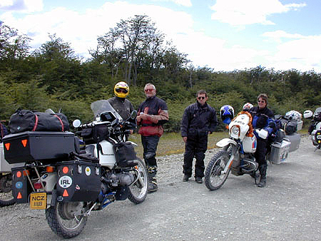 John Green & Annette Taylor on road  to Ushuaia 27-12-02